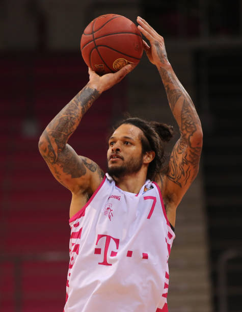 盲人足球比 盲人足球比