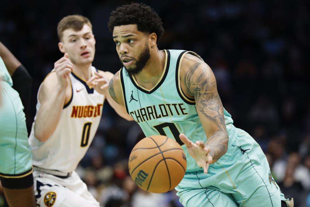 更是为新年 更是为新年