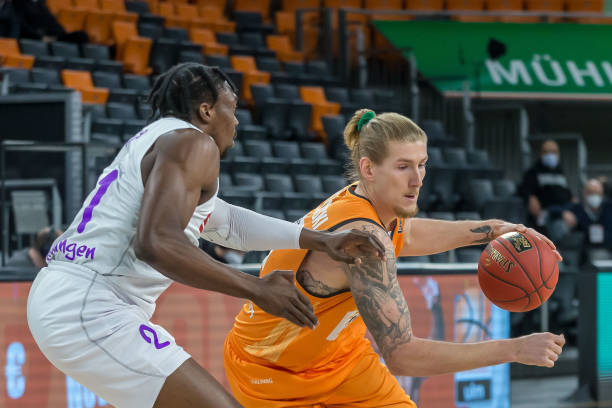 球队表现的 球队表现的